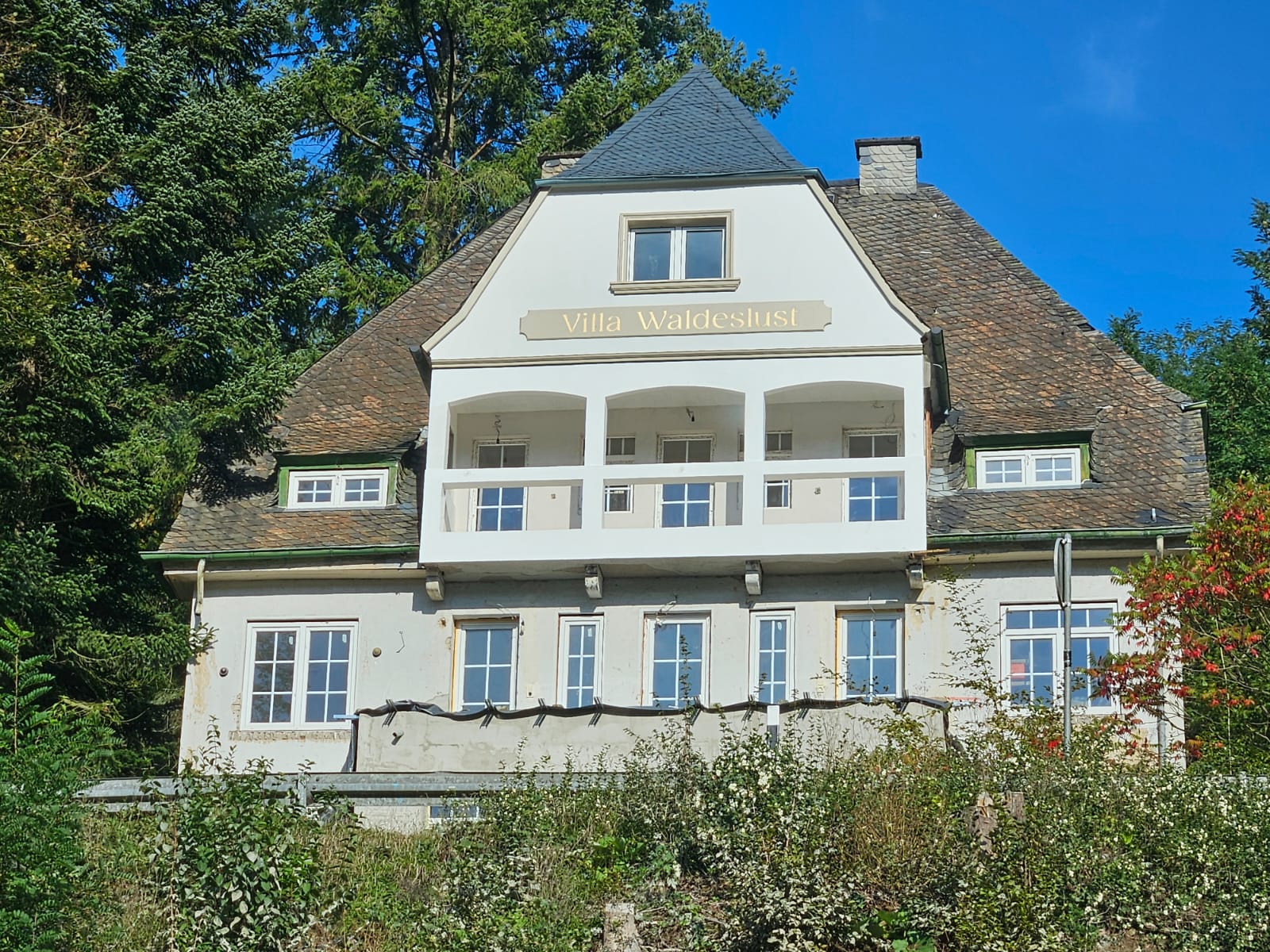 Außenansicht der Villa Waldeslust